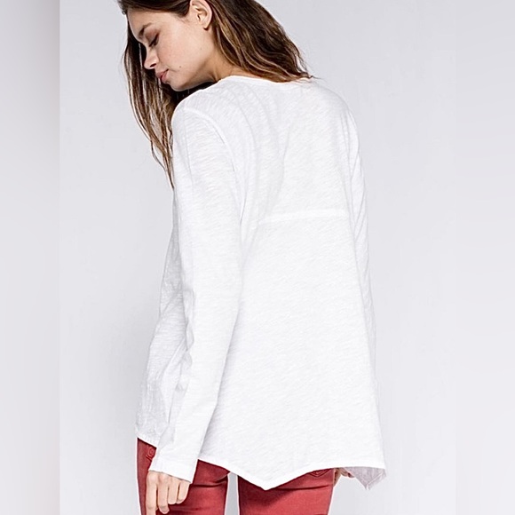 WILT “Shrunken Boyfriend Tee”- White & V Neck w/ Long Sleeves🤍 (Small) *NWOT🎁* - Picture 2 of 13